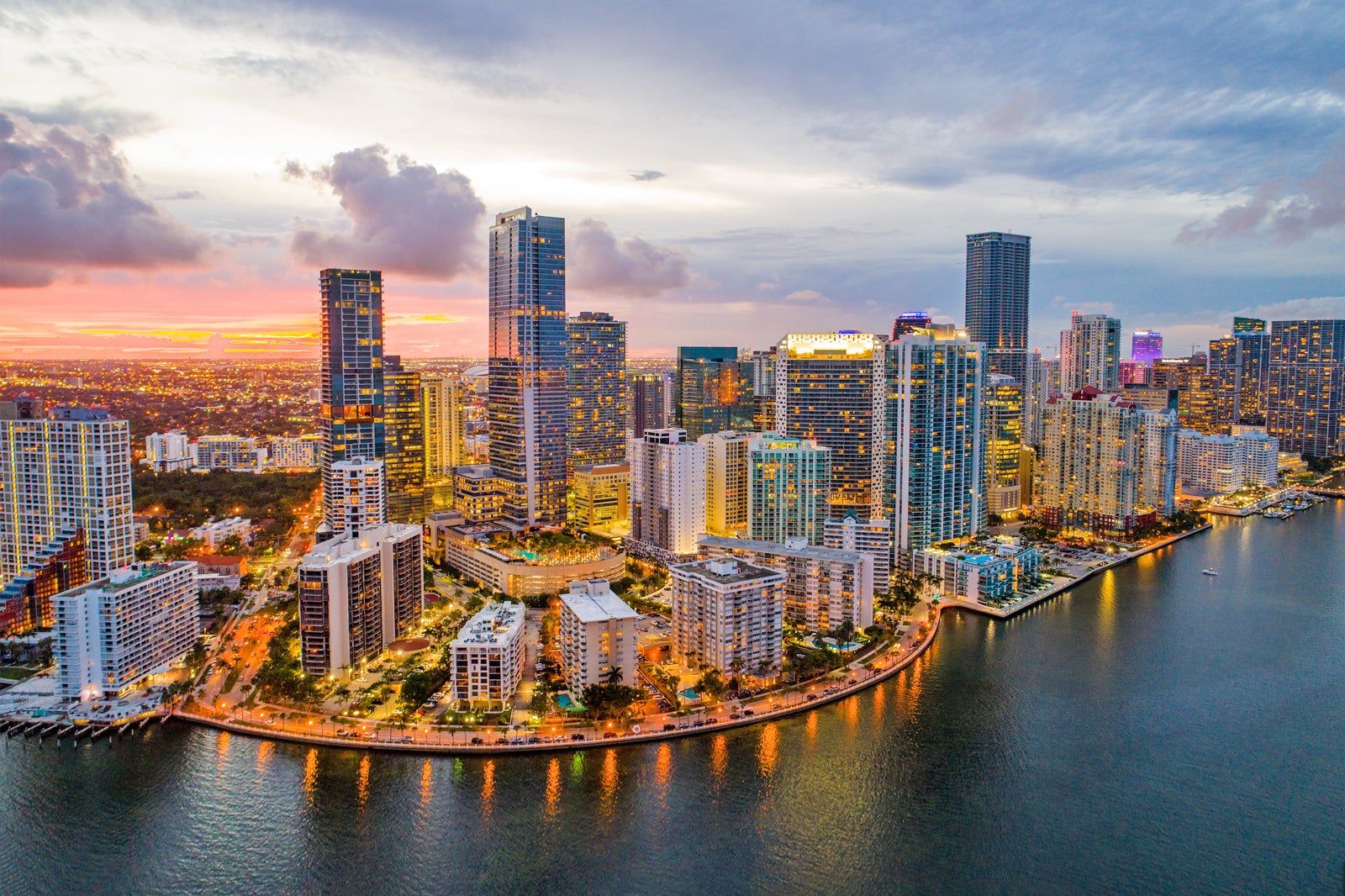 Skyline de Miami al atardecer